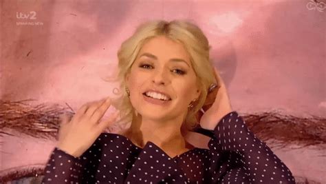 Holly Willoughby Nude: Porn Videos & Sex Tapes